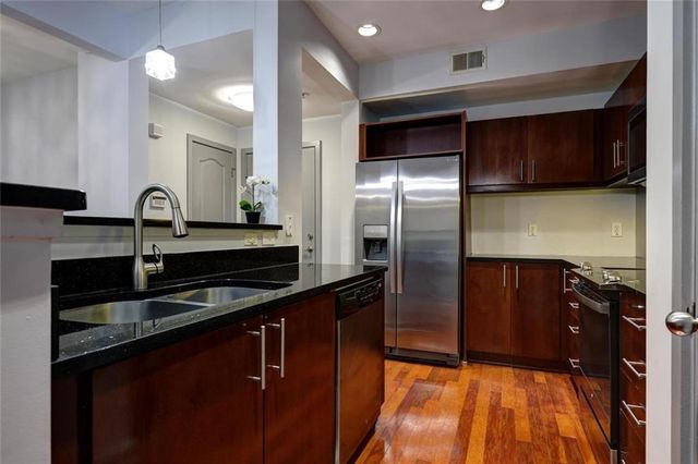 390 17th NW Street 2030, Atlanta, GA 30363