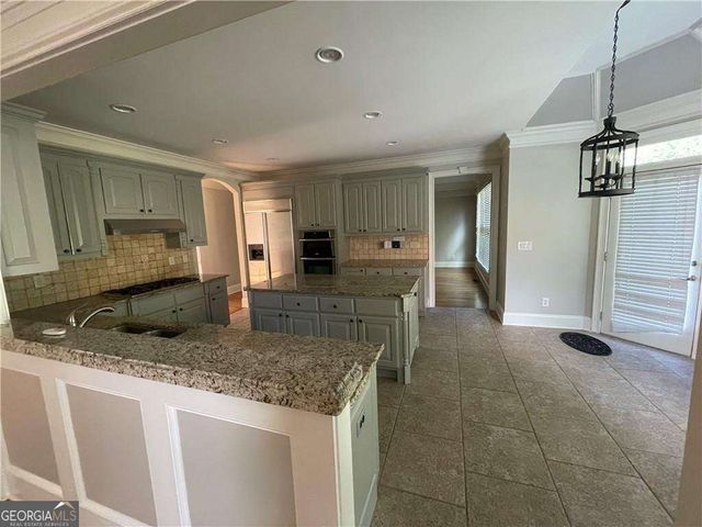 8730 Sawgrass Way, Duluth, GA 30097