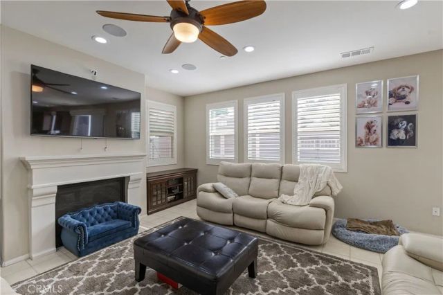 17064 Cantlay, Van Nuys, CA 91406