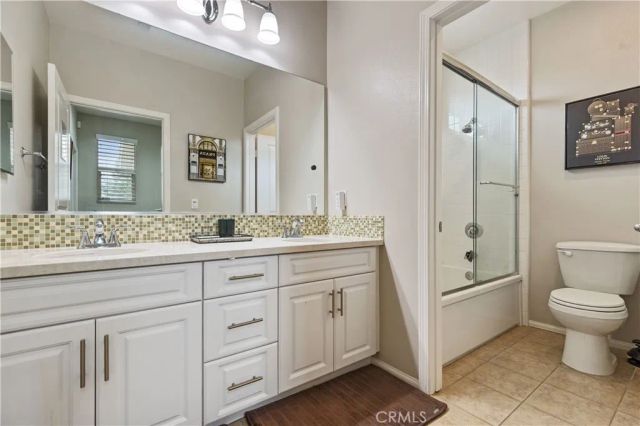 17064 Cantlay, Van Nuys, CA 91406