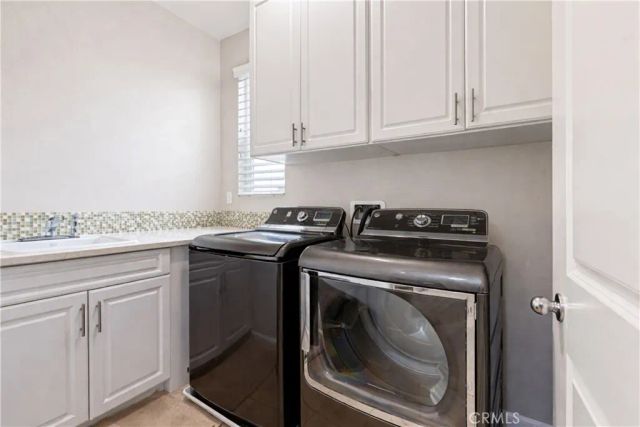 17064 Cantlay, Van Nuys, CA 91406