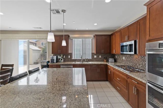 17064 Cantlay, Van Nuys, CA 91406