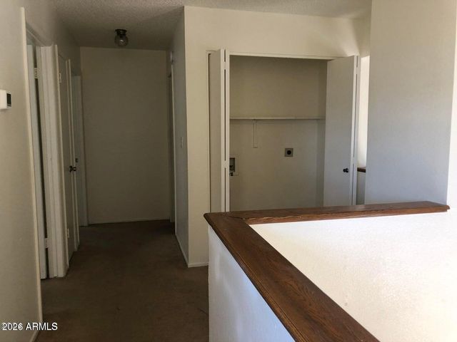711 N Country Club Way, Chandler, AZ 85226