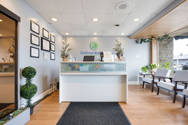 7361 North Avenue, River Forest, IL 60305