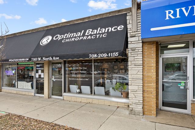 7361 North Avenue, River Forest, IL 60305