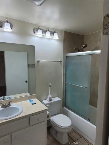 2212 Laurel, Newport Beach, CA 92663