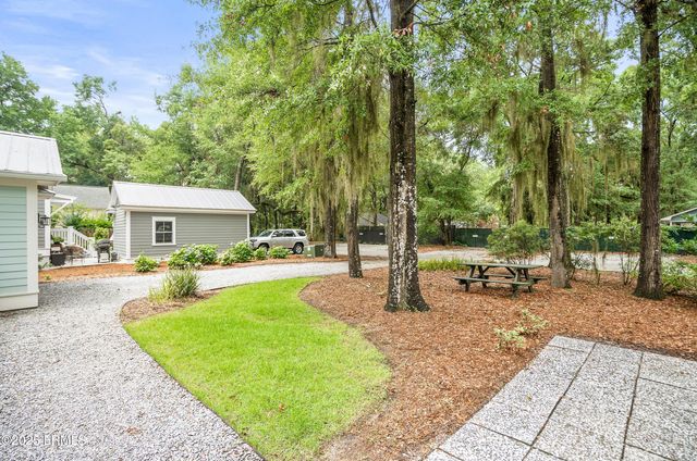 40 Celadon Drive, Beaufort, SC 29907