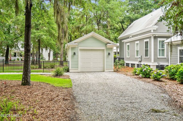 40 Celadon Drive, Beaufort, SC 29907