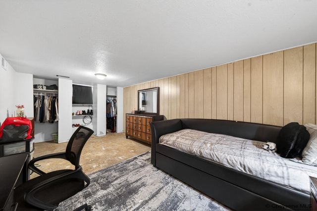 3913 E 6TH ST, Cheyenne, WY 82001