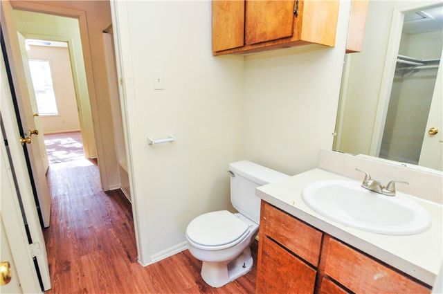 2402 Bosque Drive A-D, College Station, TX 77845