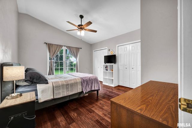 2121 W MINERS Drive, Dunlap, IL 61525