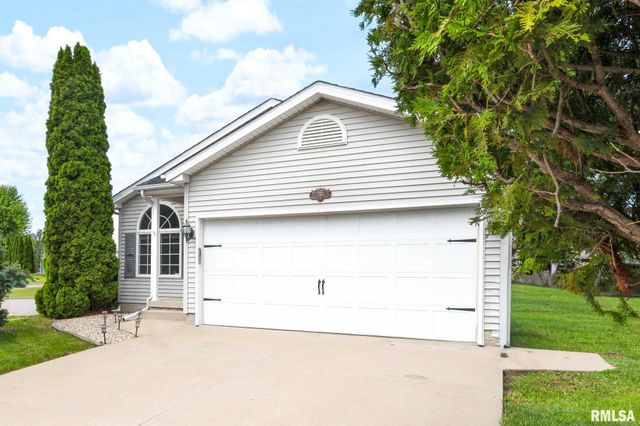 2121 W MINERS Drive, Dunlap, IL 61525