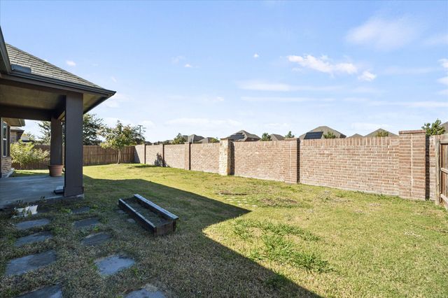 947 Mangrove Drive, Fate, TX 75087