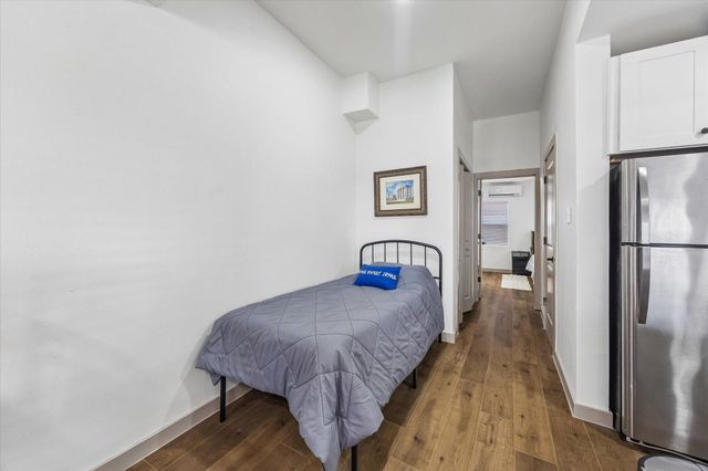 1224 Welch Street 2, Houston, TX 77006