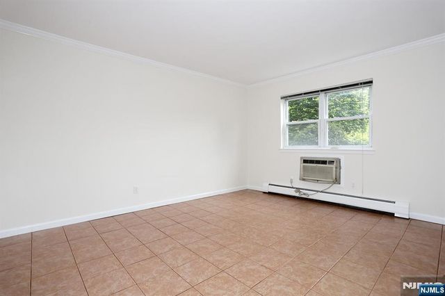 41 Regency Park, Ramsey, NJ 07446