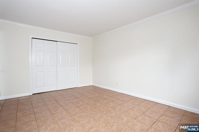 41 Regency Park, Ramsey, NJ 07446