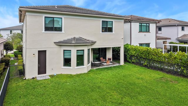 10555 Waves Way, Parkland, FL 33076