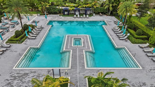 10555 Waves Way, Parkland, FL 33076