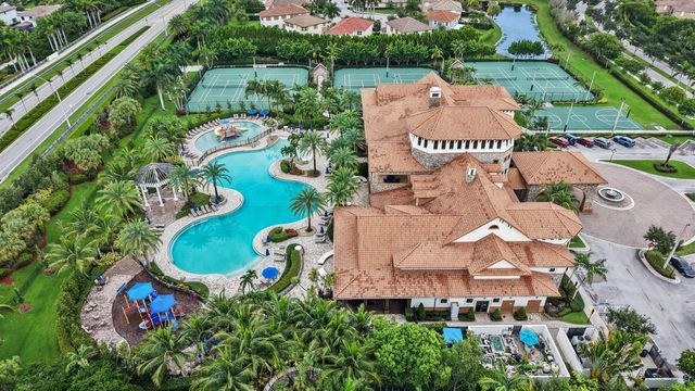 10555 Waves Way, Parkland, FL 33076