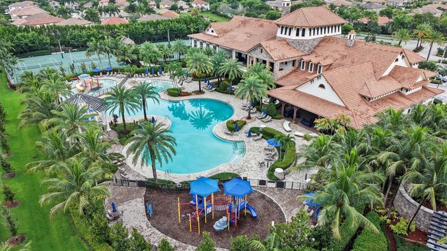 10555 Waves Way, Parkland, FL 33076