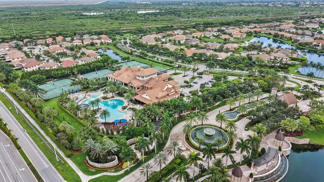10555 Waves Way, Parkland, FL 33076