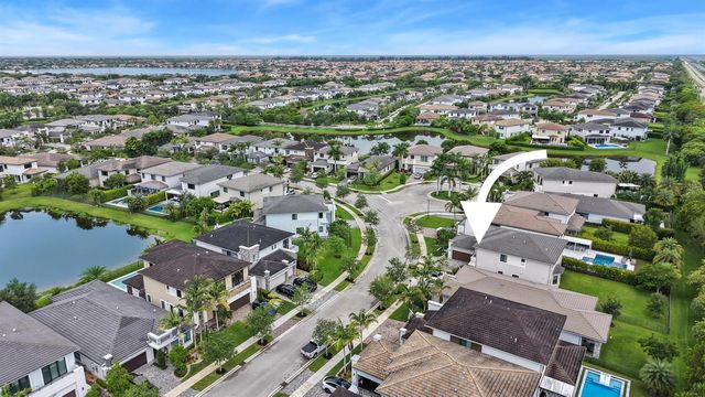 10555 Waves Way, Parkland, FL 33076
