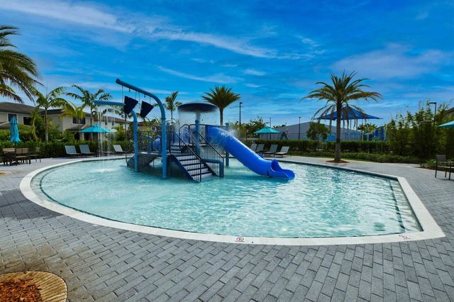 10555 Waves Way, Parkland, FL 33076