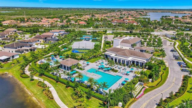 10555 Waves Way, Parkland, FL 33076