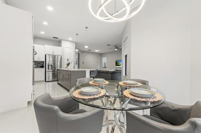 10555 Waves Way, Parkland, FL 33076