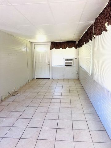 5210 White Oak, Penn Hills, PA 15147
