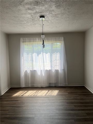 5210 White Oak, Penn Hills, PA 15147