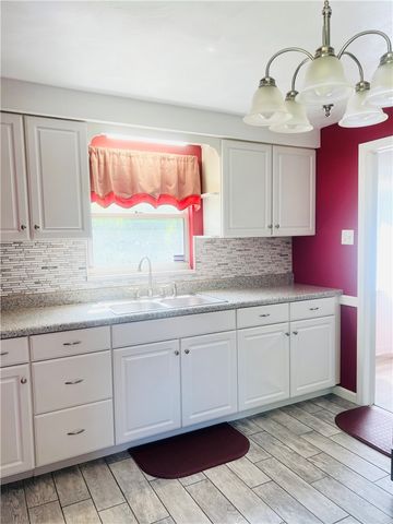 5210 White Oak, Penn Hills, PA 15147