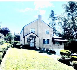 5210 White Oak, Penn Hills, PA 15147