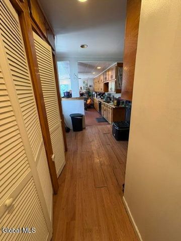 17 Swan Street, Green Island, NY 12183