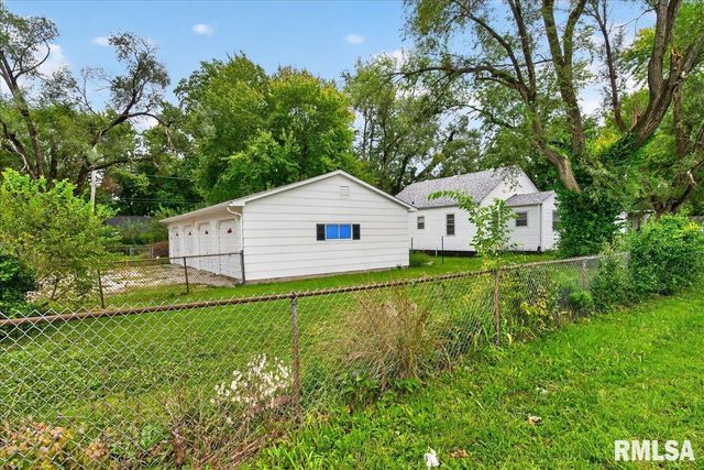 3004 S Allis Avenue, Springfield, IL 62703