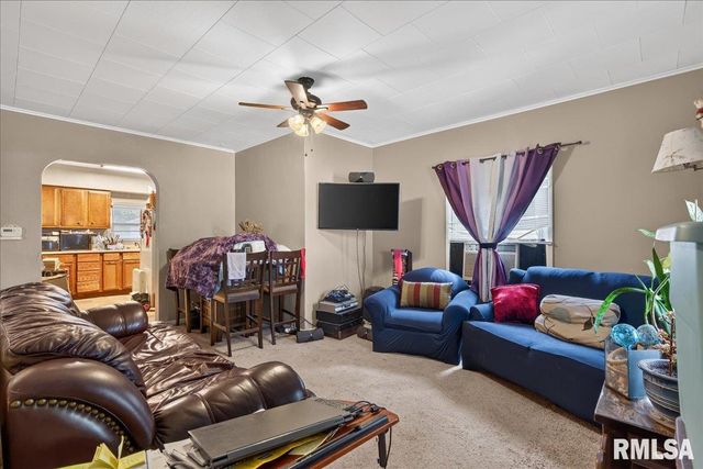 3004 S Allis Avenue, Springfield, IL 62703