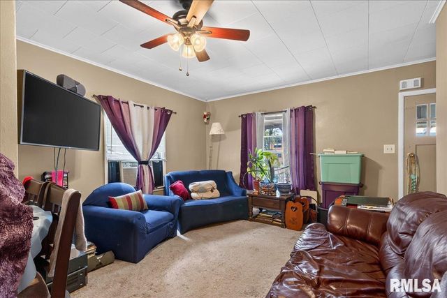 3004 S Allis Avenue, Springfield, IL 62703