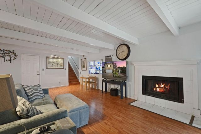 492 La Salle St, Woodbridge, CA 95258