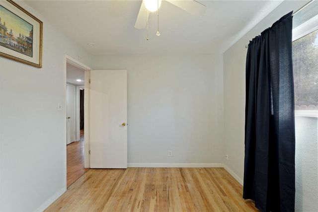 492 La Salle St, Woodbridge, CA 95258