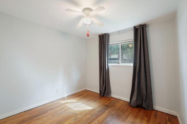 492 La Salle St, Woodbridge, CA 95258