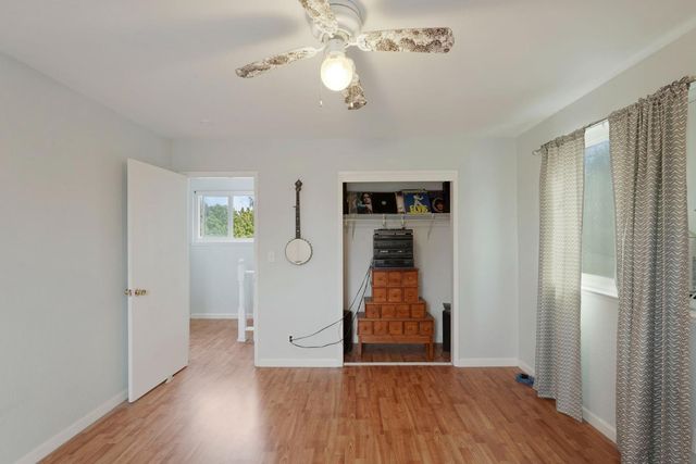 492 La Salle St, Woodbridge, CA 95258