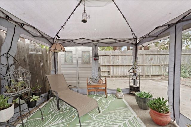 492 La Salle St, Woodbridge, CA 95258