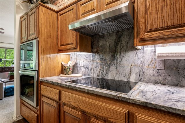 3 Sanquhar Lane, Bella Vista, AR 72715