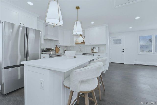 38 Lafayette Drive, Shirley, NY 11967