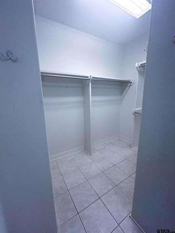 704 Shiloh Ridge, Tyler, TX 75703