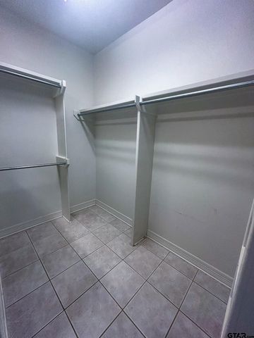 704 Shiloh Ridge, Tyler, TX 75703