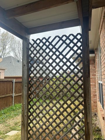 704 Shiloh Ridge, Tyler, TX 75703