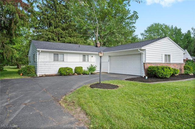 6389 Barton Road, North Olmsted, OH 44070