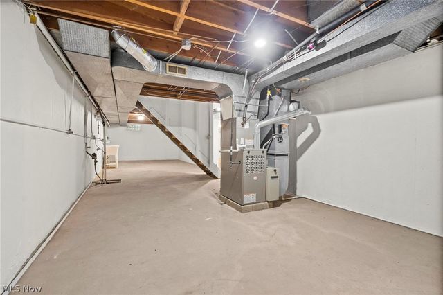 6389 Barton Road, North Olmsted, OH 44070
