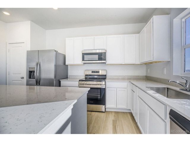 4202 Lucas Dr, Johnstown, CO 80534